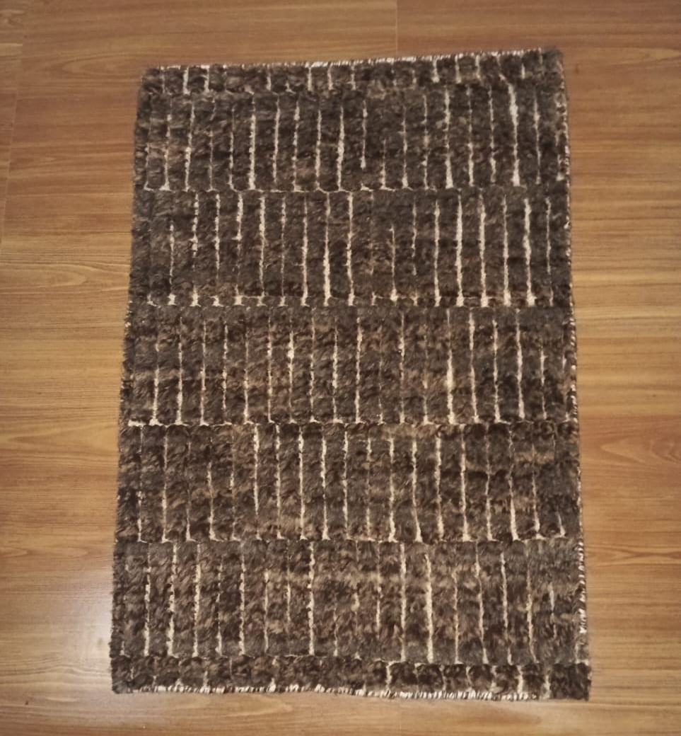 Contemporary floor covering hand-knotted style